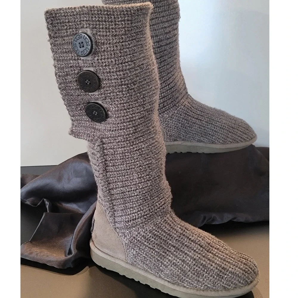 UGG Australia Cardy Grey Knit Tall Button Boots 5819 Womens‎ Size 7